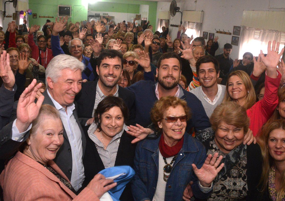 Elecciones 2017: Delfino, Ocaña y Basavilbaso se reunieron con más de 300 Jubilados de Hurlingham
