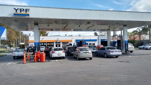 En Berisso ya no rige el impuesto al combustible: Primer municipio de la Provincia en bajar precios en plena pandemia