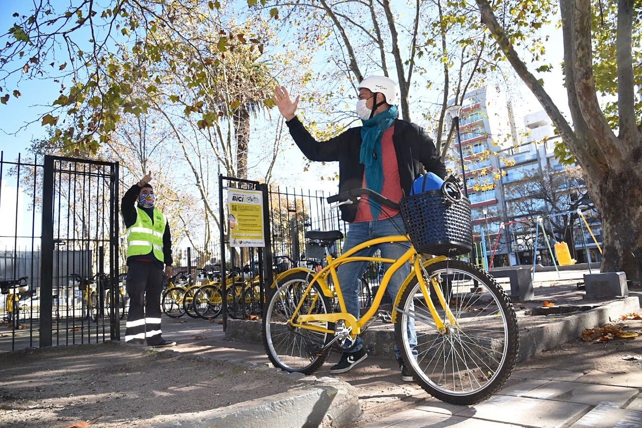 Cuarentena: Bicicletas gratuitas para trabajadores esenciales en La Plata