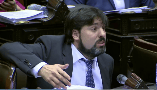 Diego Bossio: "Vidal pierde el tiempo con temas políticos que no le solucionan la vida a nadie"