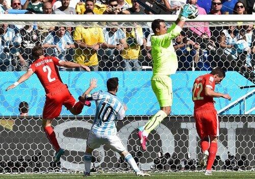 Brasil 2014: Con gol de Di María, Argentina le ganó a Suiza