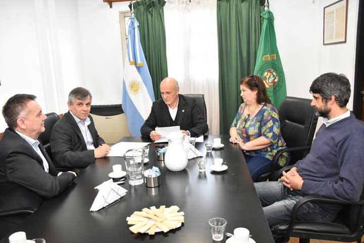Chivilcoy: El Intendente Britos firmó un convenio con la Universidad de Luján