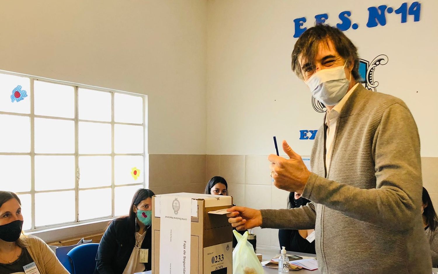 Votó Esteban Bullrich en Junín: A un año de detectar su enfermedad llamó a no rendirse
