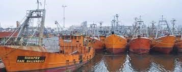 Mar del Plata: Se hundió un pesquero y rescataron a todos sus tripulantes
