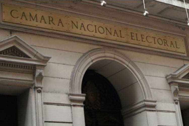 La Junta Electoral dejó sin efecto a 31 agrupaciones políticas municipales en la Provincia