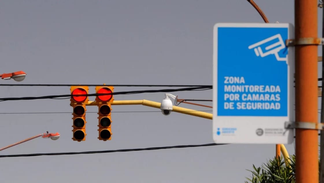 Seguridad en Bahía Blanca: Inician licitación por 450 cámaras de alta definición y un nuevo centro de monitoreo