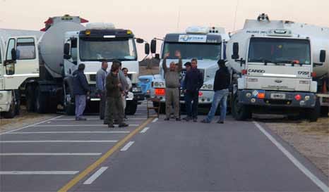 Paro de la CGT en Junín: Dos camioneros chilenos agredidos por colegas argentinos