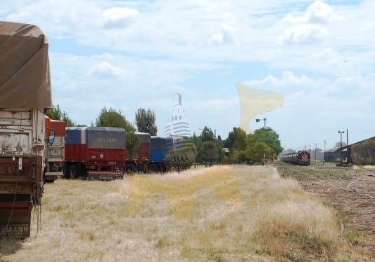 Puan: Camioneros reclaman cupo de carga en maltería y ferroviarios están en alerta