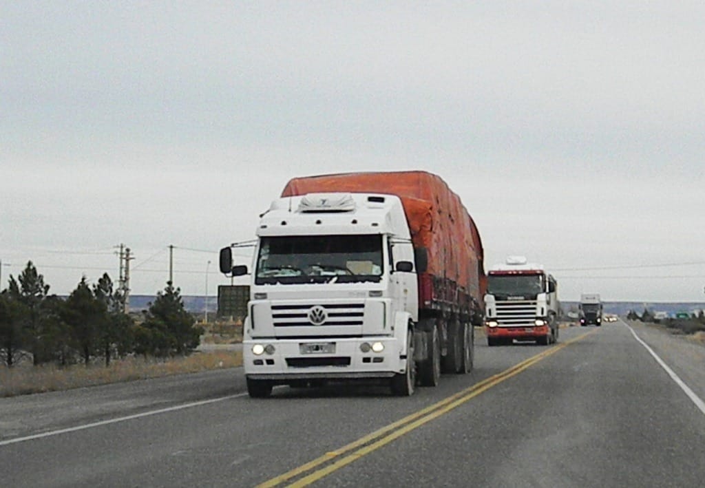 Rutas turísticas: El gobierno bonaerense restringe la circulación de camiones durante los cambios de quincena