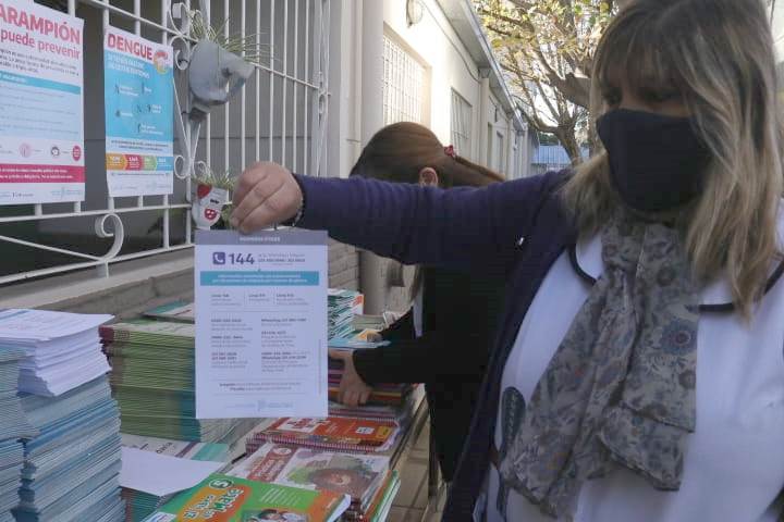 Avanza campaña para la prevención de la violencia de género en escuelas bonaerenses junto con entrega de bolsones