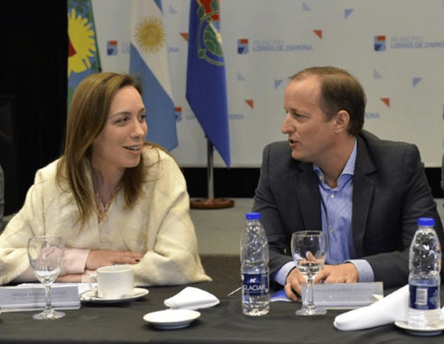 Ajuste de la política: Insaurralde se pliega a la propuesta de Cambiemos y recorta 50 cargos políticos