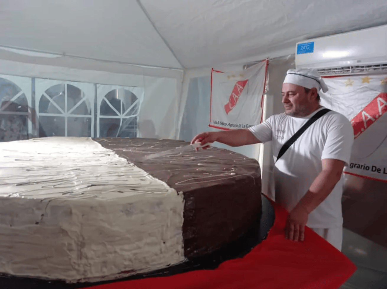 Fiesta del Alfajor: Buscan superar el récord mundial con un alfajor de más de 600 kilos
