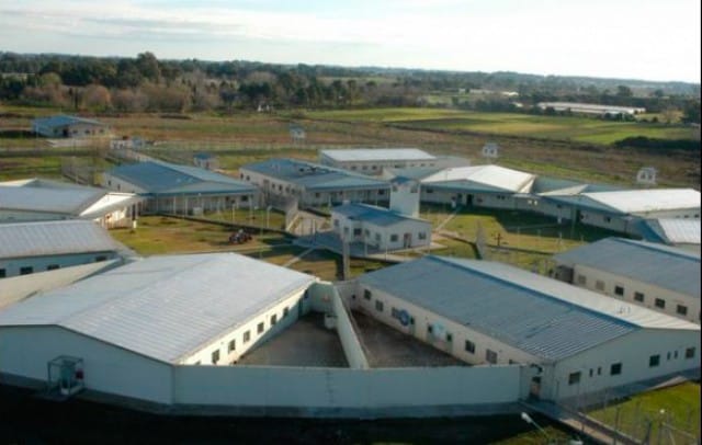 Casal anunció la construcción de dos cárceles en Campana y Lomas de Zamora