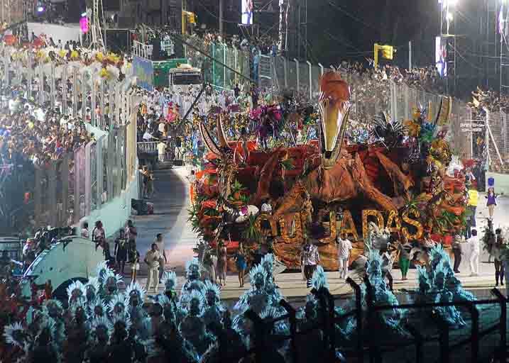 Carnaval de Río en San Luis con David Bisbal, Vicentico y Los Auténticos Decadentes