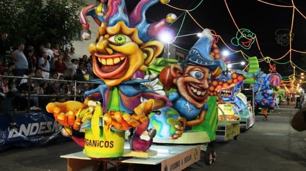 Lincoln: Carnaval 2014 con Tan Biónica, Divididos, el Chaqueño Palavecino y Abel Pintos