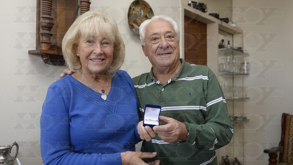 Él tiene 80 y es de La Plata, ella tiene 74 y es de Mar del Plata, ¡y se casan!