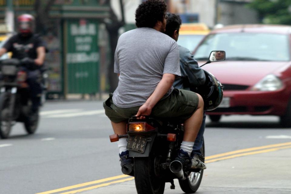 El 70% de las muertes en accidentes viales corresponden a motociclistas que no utilizaban el casco