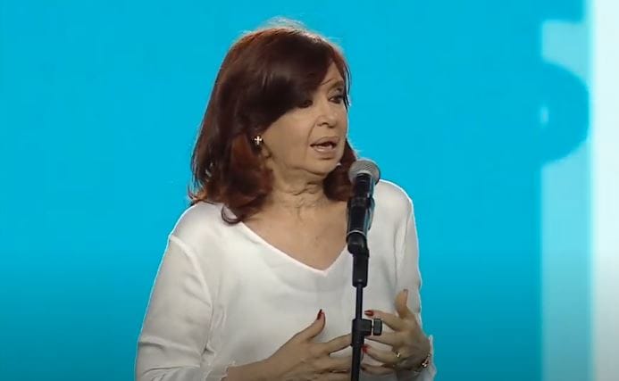 Cristina Kirchner en el Único de La Plata: "Vamos a tener que repensar todo nuestro sistema de salud" 