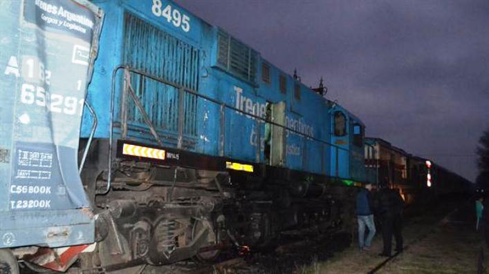 Choque de trenes en Chacabuco: Hay 20 heridos, 2 de ellos graves