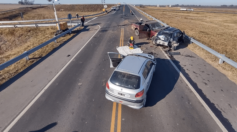 Camino a San Antonio de Areco: Choque y muerte en peligroso cruce del puente entre rutas 8 y 41