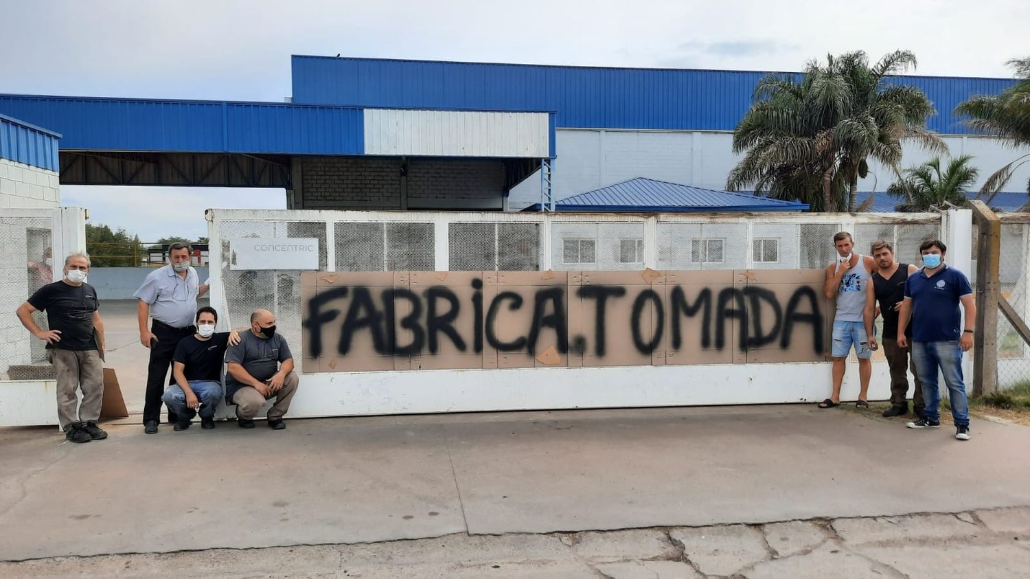 Chivilcoy: Cerró empresa automotriz sueca y los empleados tomaron la fábrica