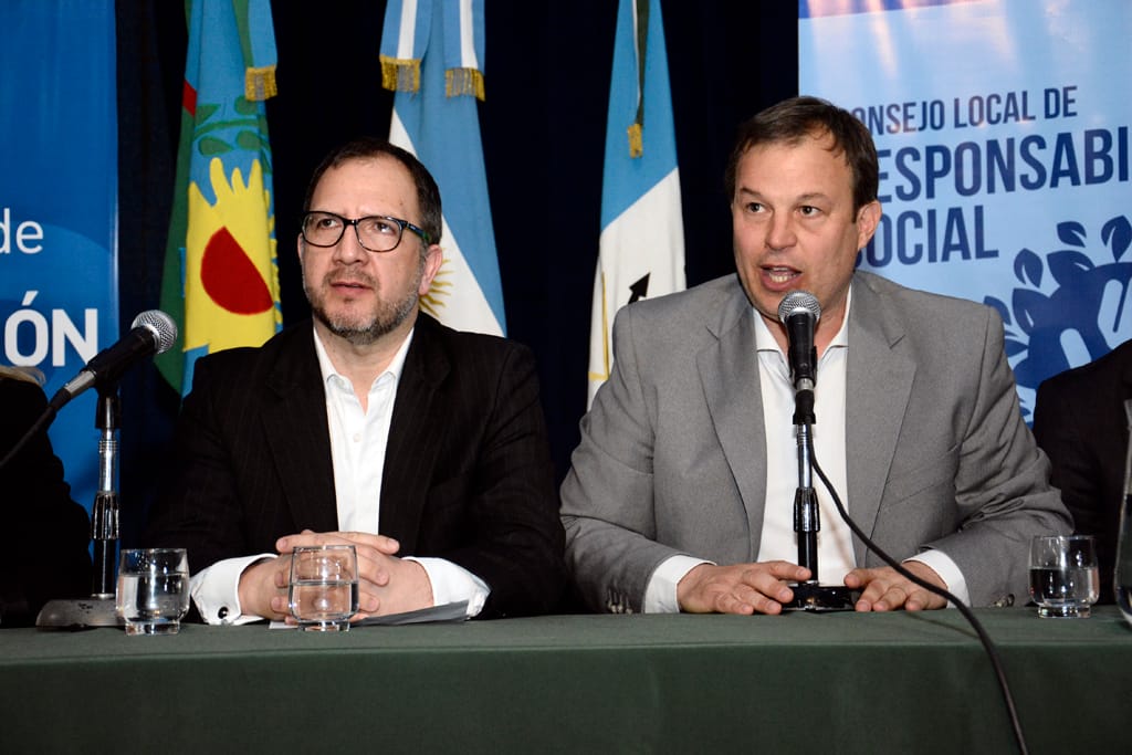 Cascallares lanzó el 1° consejo local de responsabilidad social de la provincia 