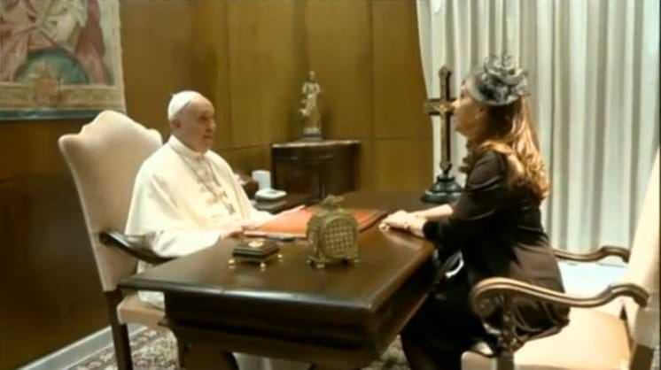 El Papa Francisco recibió a Cristina en el Vaticano
