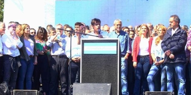 Kicillof dijo que la gobernadora es "María Eugenia Virtual", porque "gobierna por redes sociales"