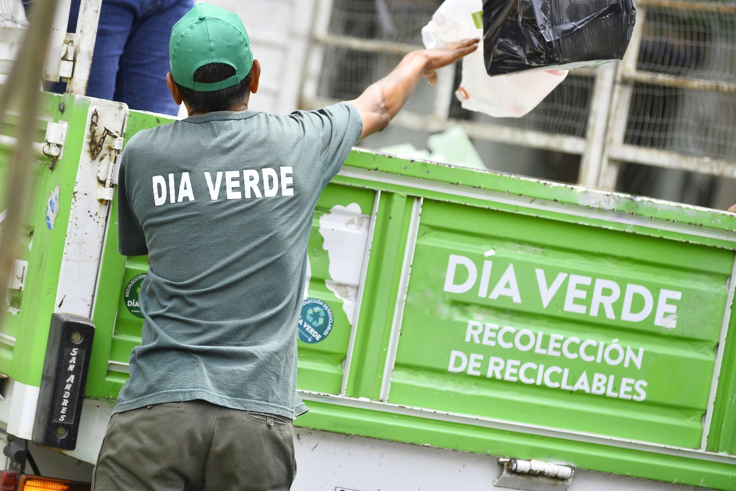 Vicente López: Programa "Día Verde" superó los dos millones de kilos en residuos reciclables recolectados