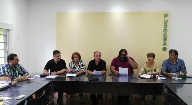 Paritaria docente 2018: Gremios piden que Provincia los convoque y rechazan un 15% sin cláusula gatillo