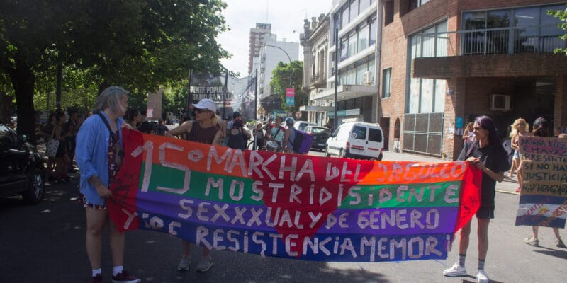 La Plata: movilización pidiendo justicia por el travesticidio de Ariana