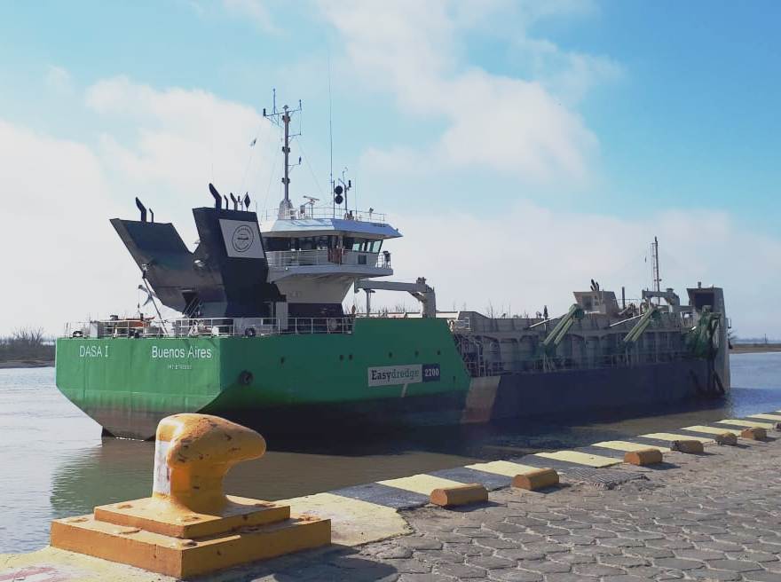 Dragado de emergencia para puertos bonaerenses, en medio de una bajante histórica del Paraná