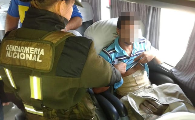 Zárate: Gendarmería detuvo a un pasajero con cocaína en su campera