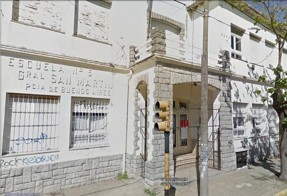 Denuncian "inseguridad edilicia" en una escuela de Mar del Plata