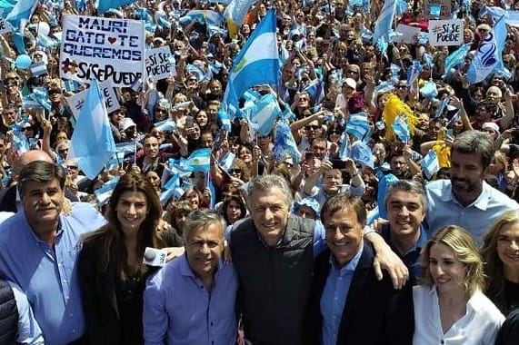 Macri en Mendoza: "Ahora viene algo distinto", aseguró en la marcha del #SíSePuede