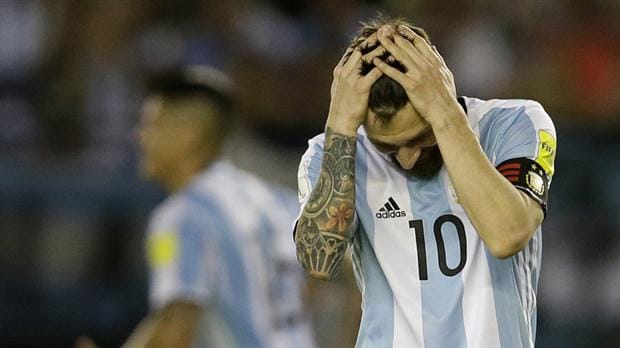 Eliminatorias Rusia 2018: Messi fue sancionado por la FIFA y no jugará por cuatro fechas
