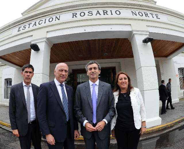 Randazzo anunció que en 2015 estará funcionando el tren Buenos Aires - Rosario