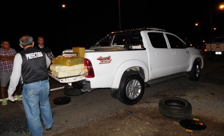 Autovía 2: Secuestraron un cargamento con 155 kilos de marihuana