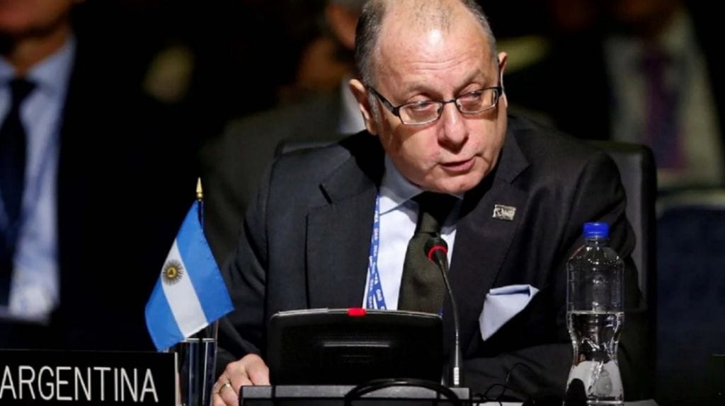 El canciller Faurie viaja en representación de Argentina a Brasil para la asunción de Jair Bolsonaro
