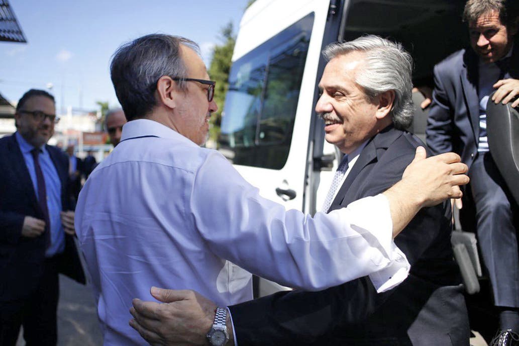 Valenzuela: "No nos tiene que dividir lo partidario" dijo el intendente sobre la visita del Presidente