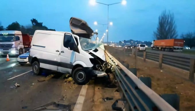 Locura en Panamericana: Video del choque mortal entre un camión y una camioneta a contramano 