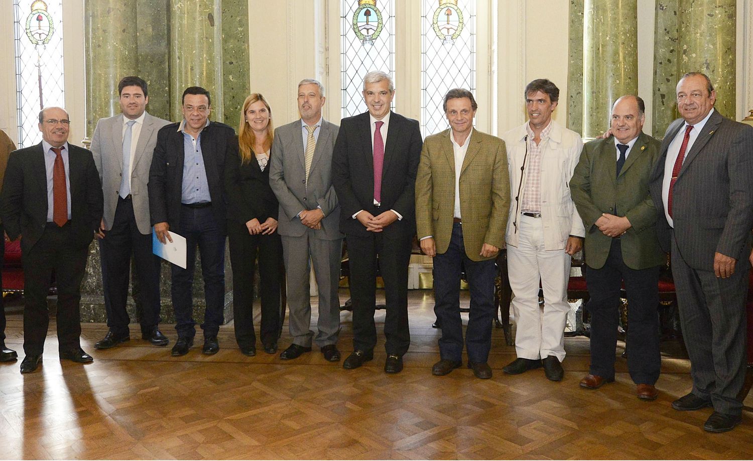 Julián Domínguez se reunió con intendentes para planificar políticas públicas