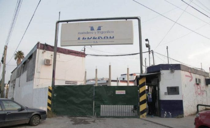 Coronavirus: El Municipio de Quilmes clausuró y denunció penalmente al frigorífico El Federal