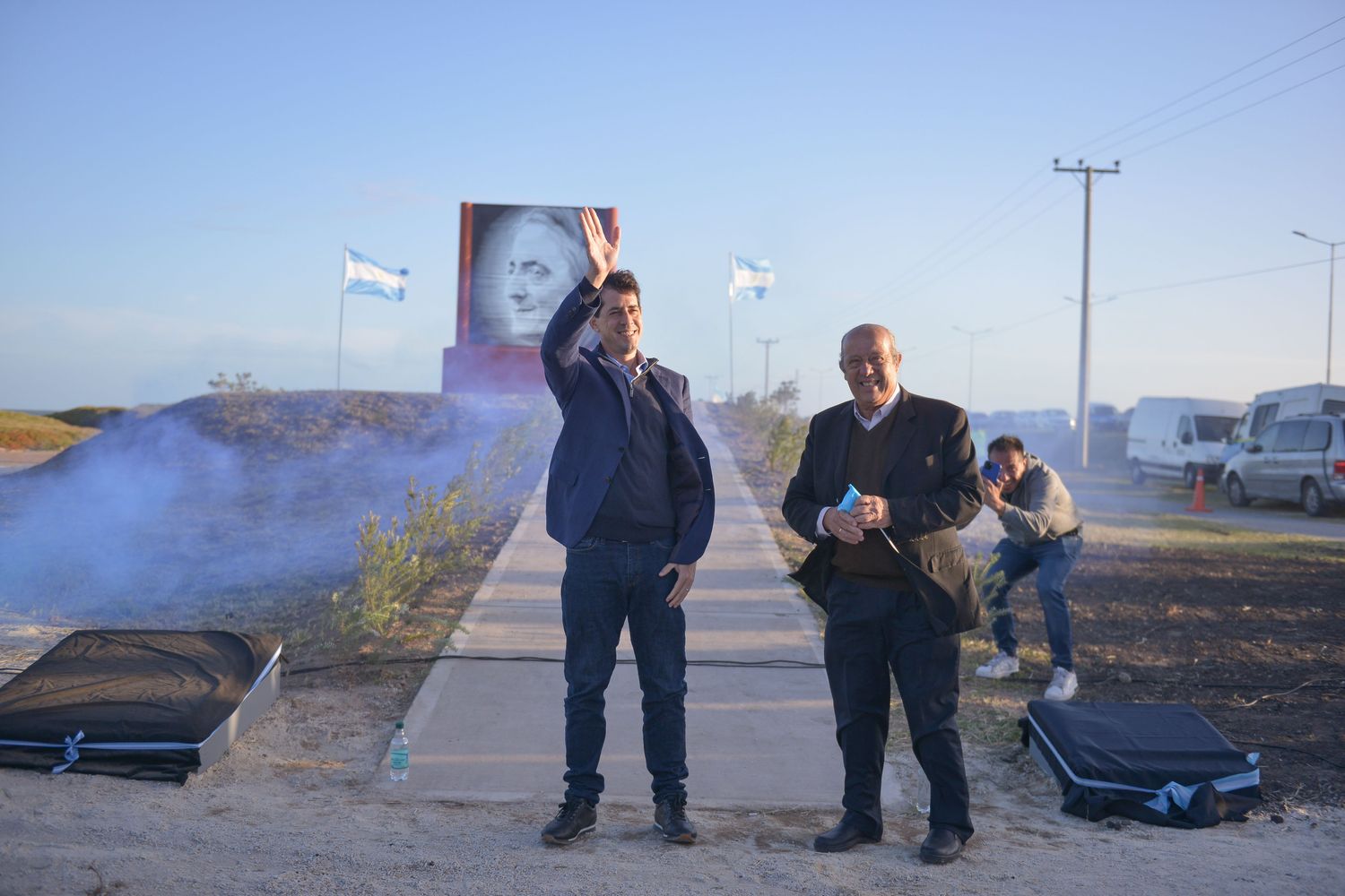 ¿De campaña?: "Wado" de Pedro participó de dos homenajes "anti- grieta" a Alfonsín y Kirchner en Mar Chiquita