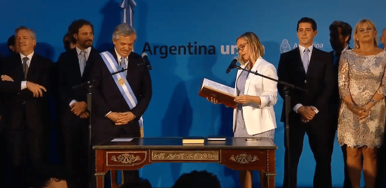 Asunción de Fernández: Juró el nuevo gabinete nacional