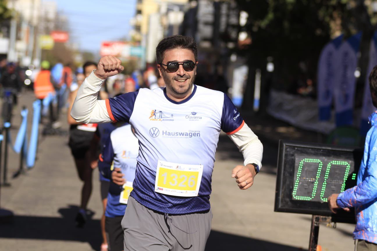 Regresó la maratón “Vuelta al Municipio” tras dos años: Corrió el intendente de Olavarría en los 5K