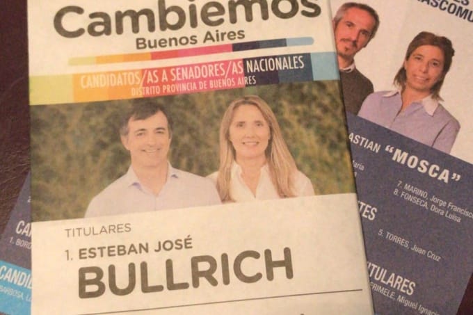 El Intendente massista de Chascomús reparte boletas cortadas para sumar votos de Vidal