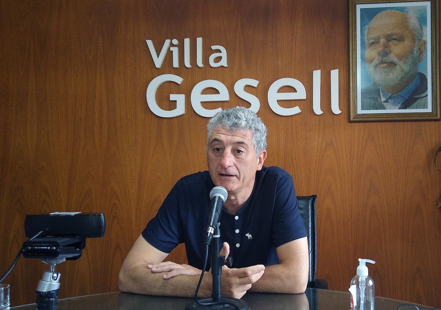 Gesell: Intendente anunció toque de queda, criticó a los “irresponsables” y pidió colaboración