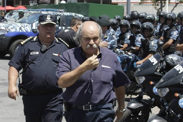 Policía Bonaerense: Disolvieron las departamentales y crearon 74 coordinaciones
