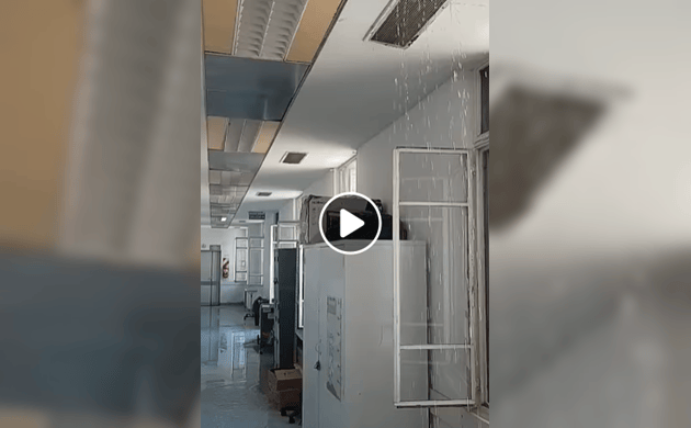 Video: En el Hospital Iriarte de Quilmes, "cayó agua sin llover" por un caño roto
